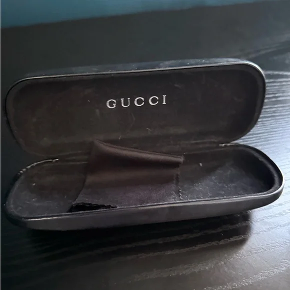 Gucci Gold Rimless Eyewear - Picture 2 of 7